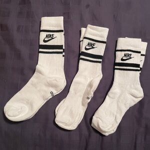 Nike White Socks Medium. 3 sets.